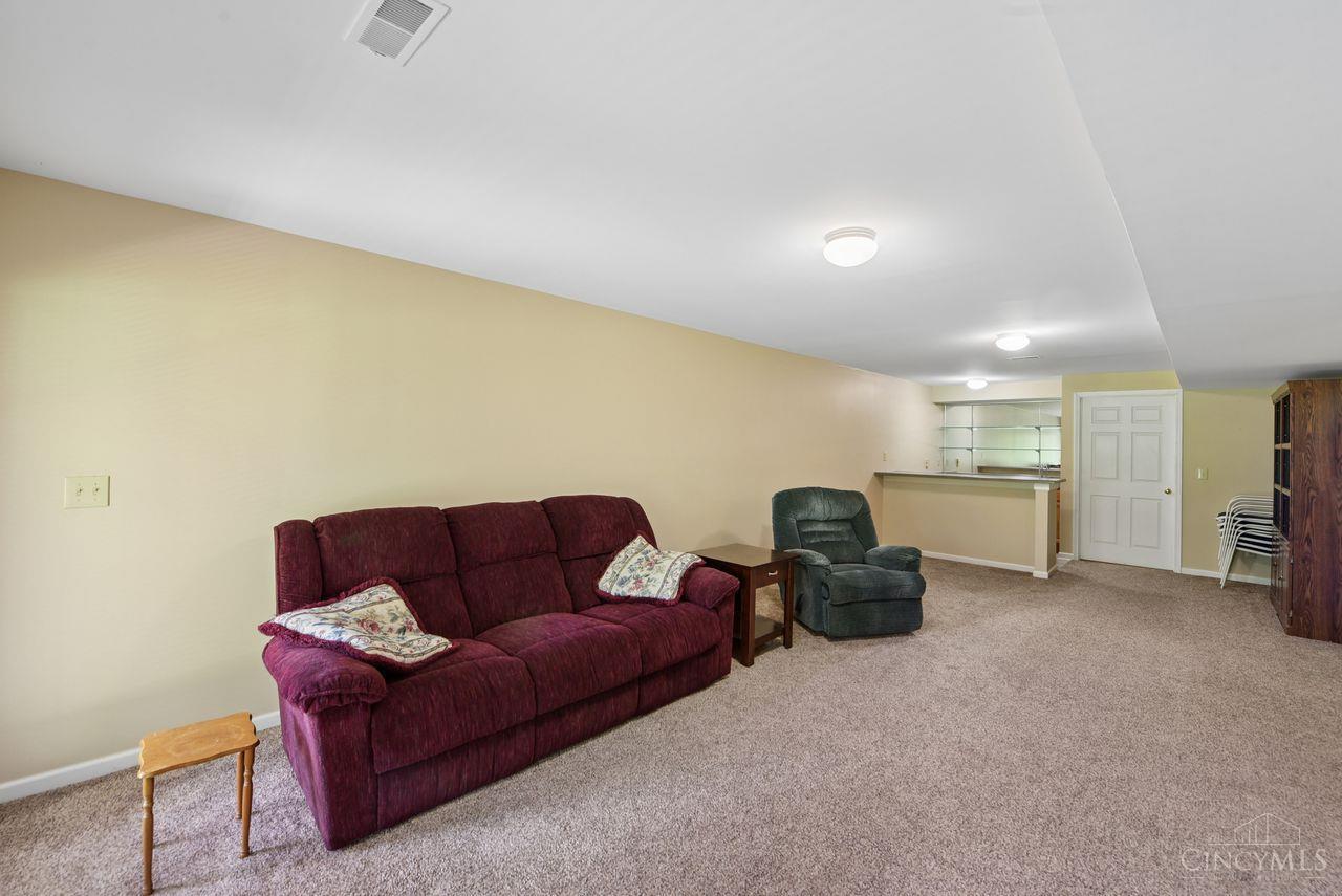 7036 Scarlet Oak Court