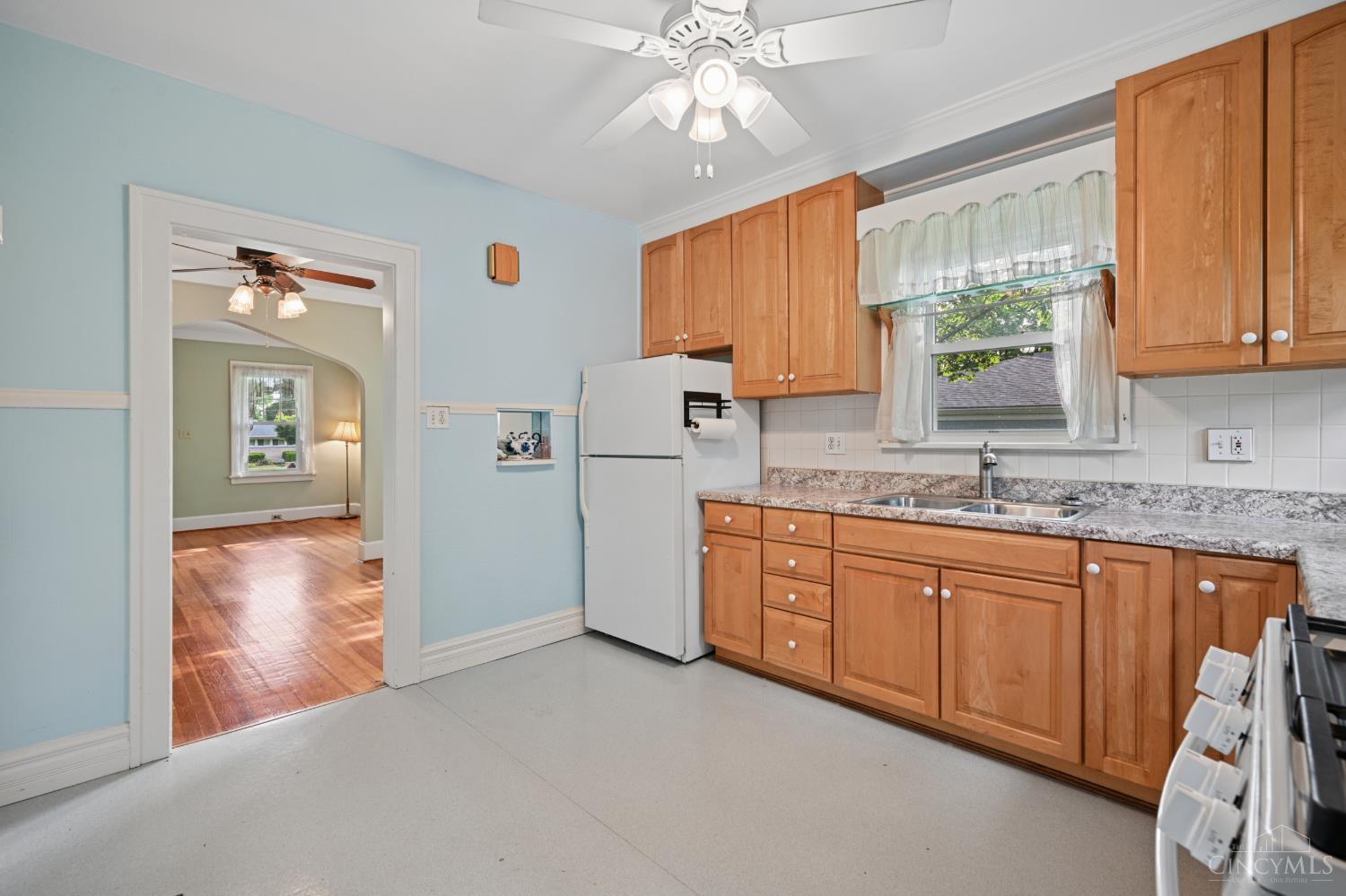 4281 Boomer Road