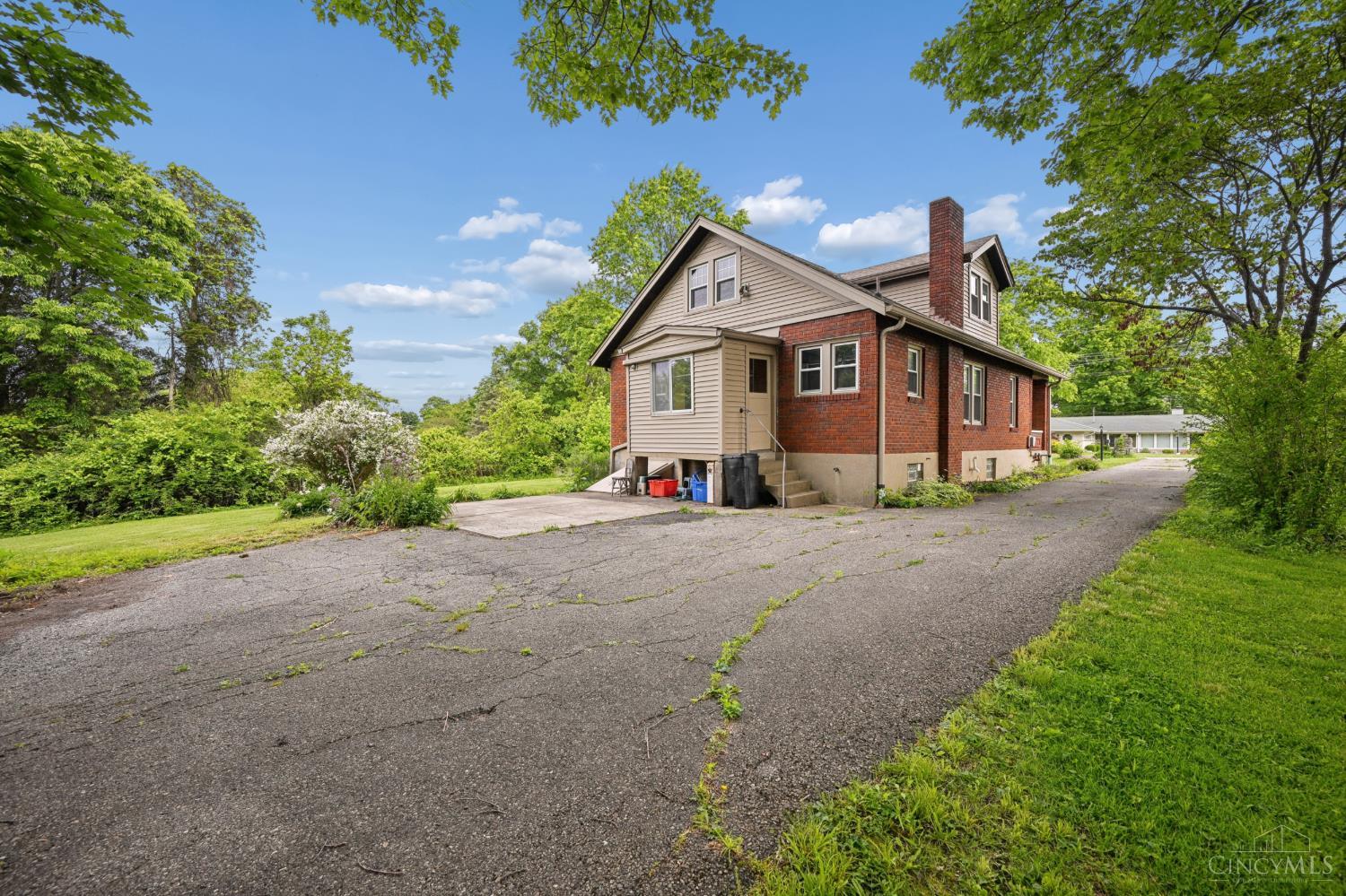 4281 Boomer Road
