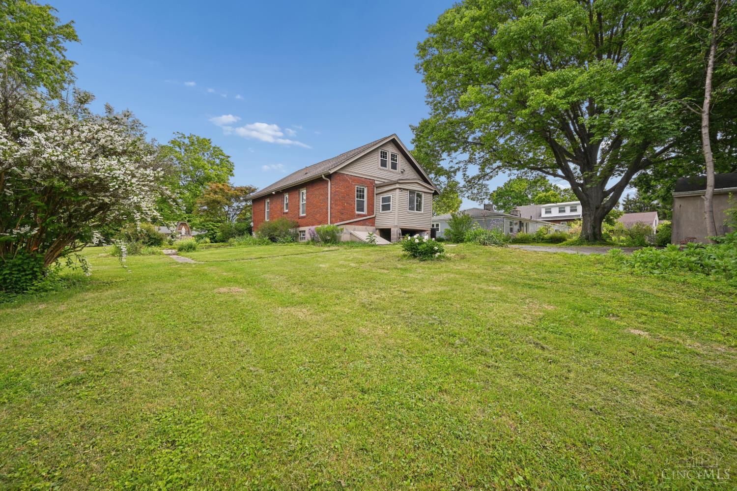 4281 Boomer Road
