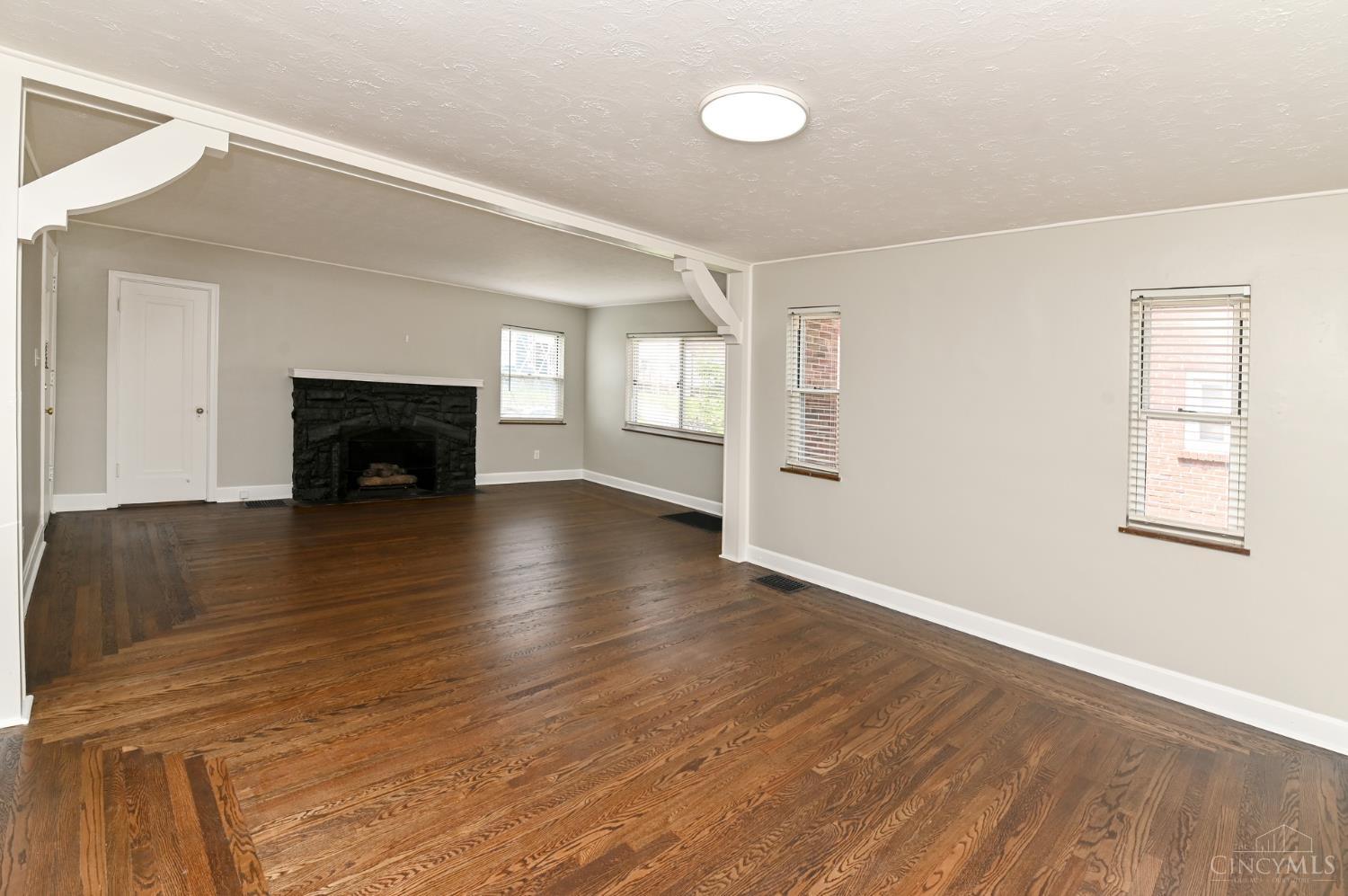 506 Mentola Avenue