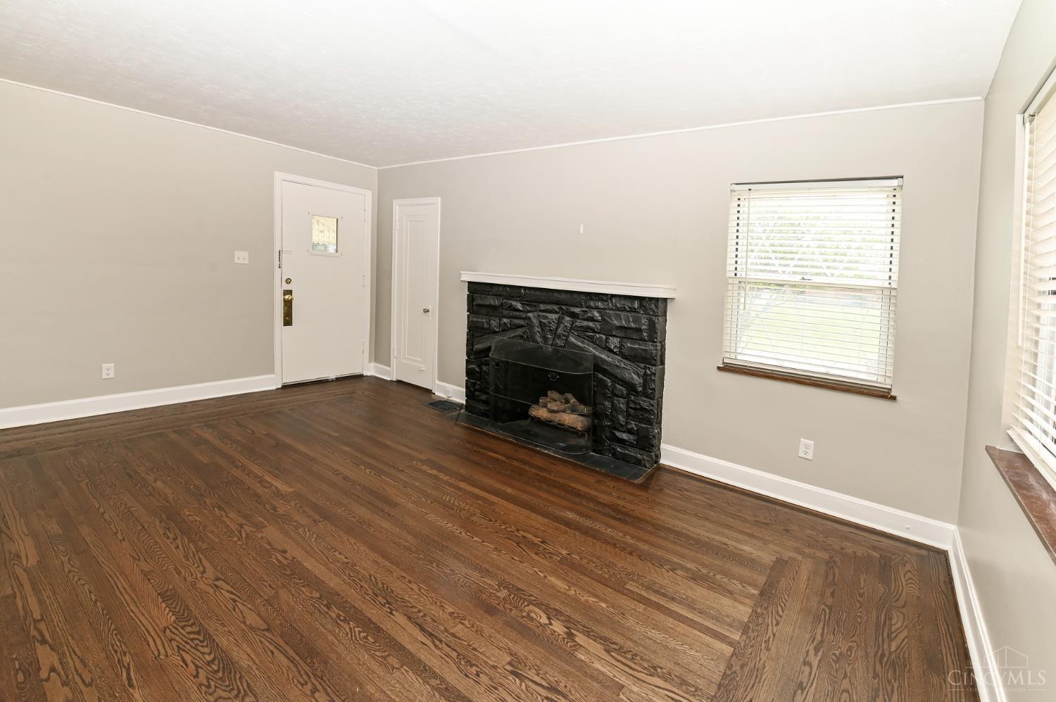 506 Mentola Avenue