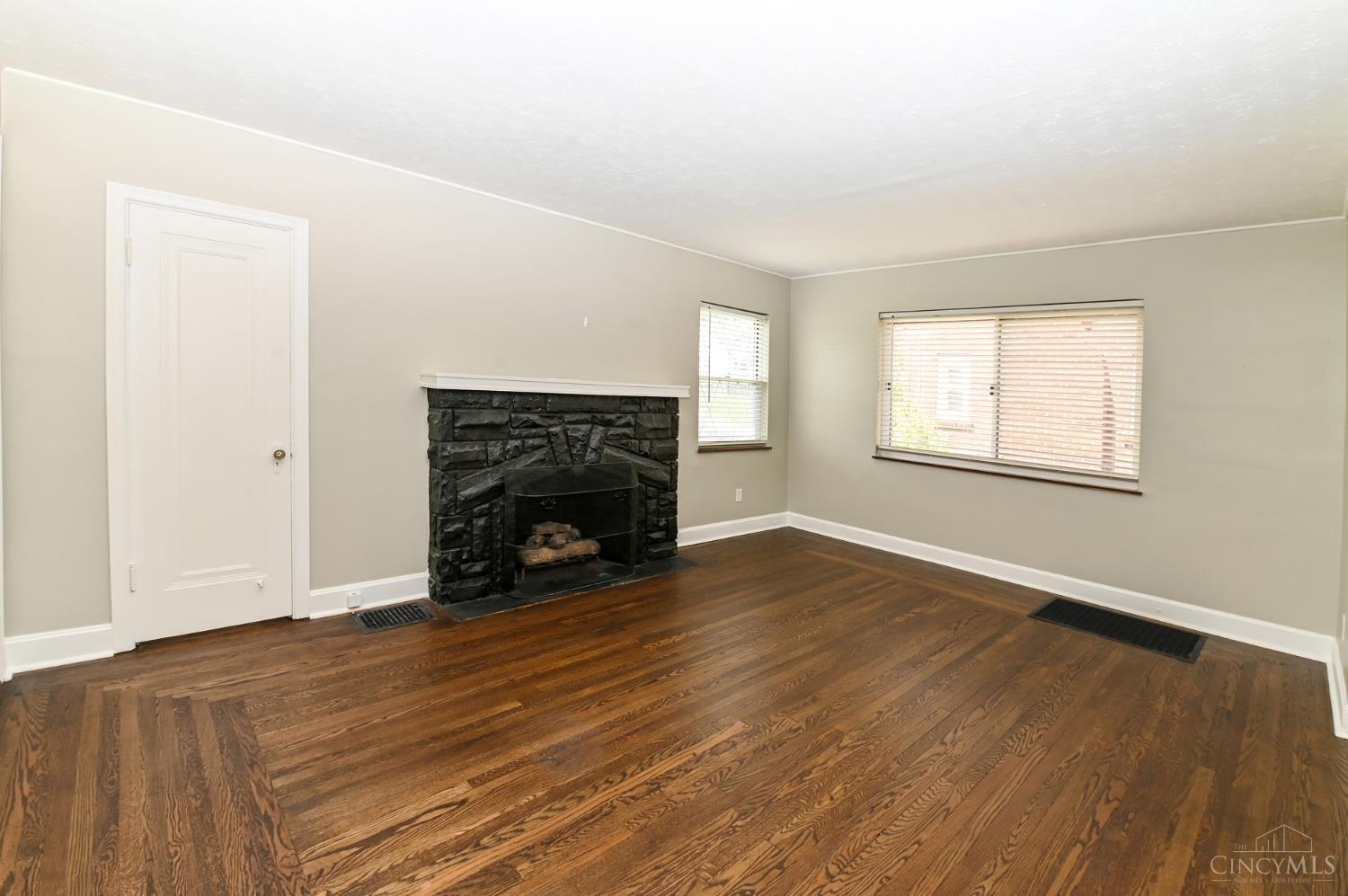 506 Mentola Avenue