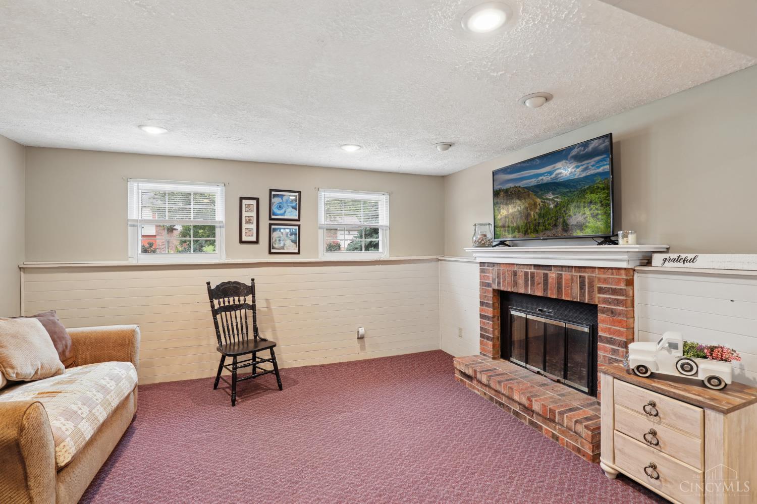220 Assisiview Court