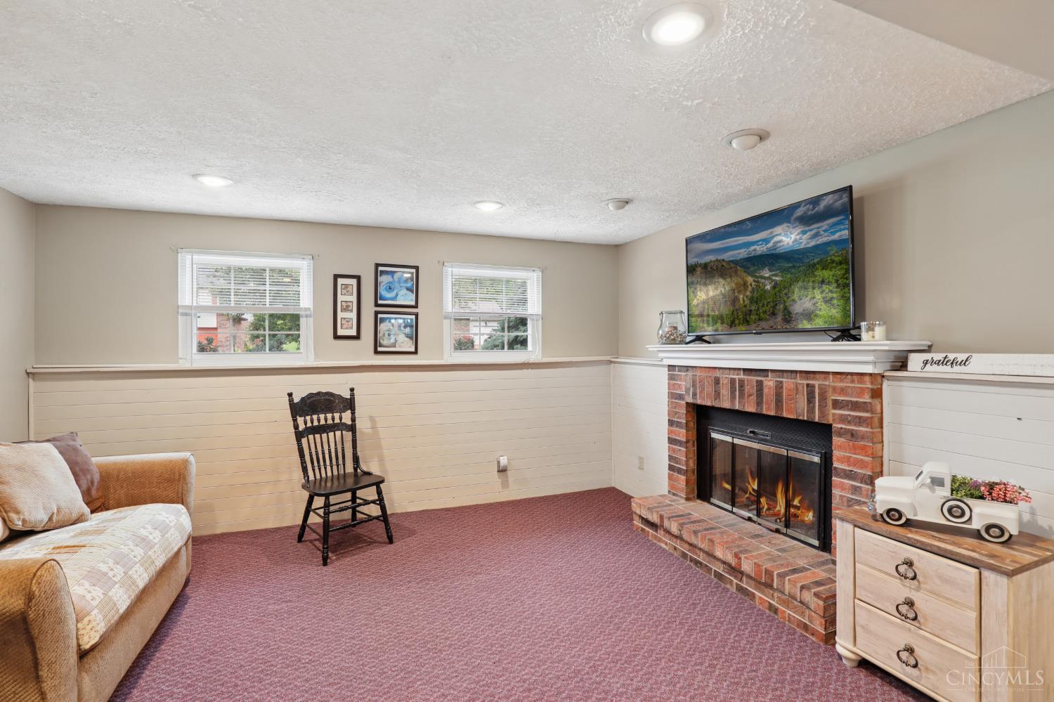 220 Assisiview Court