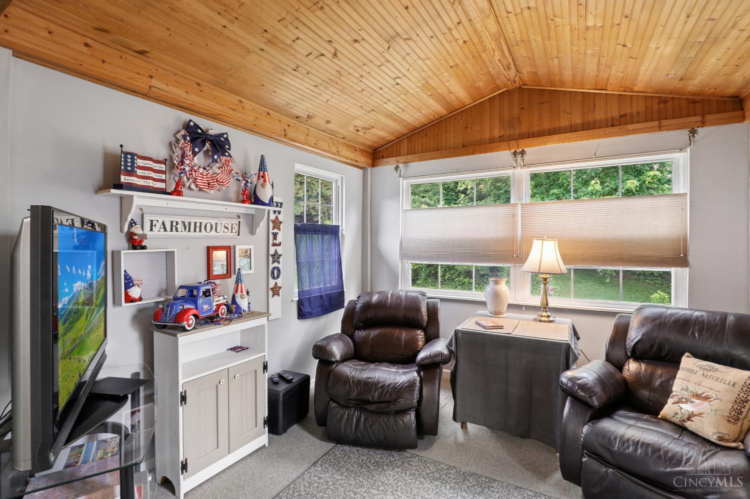 220 Assisiview Court