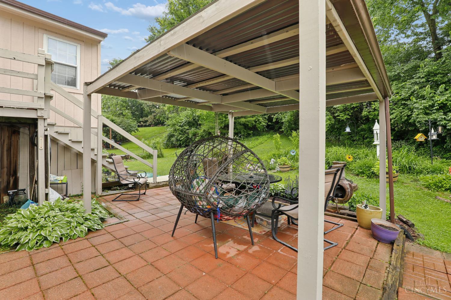 220 Assisiview Court