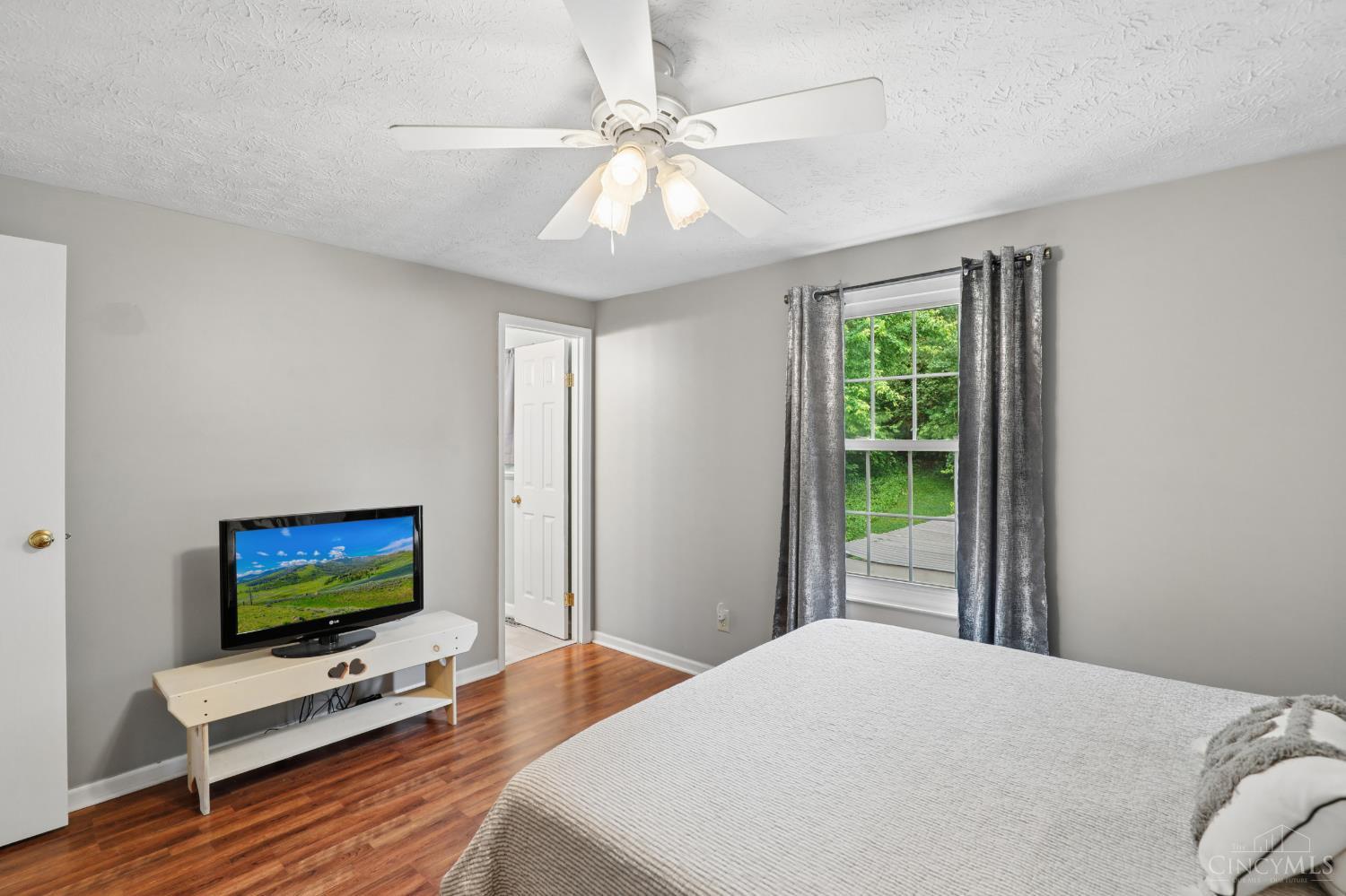 220 Assisiview Court