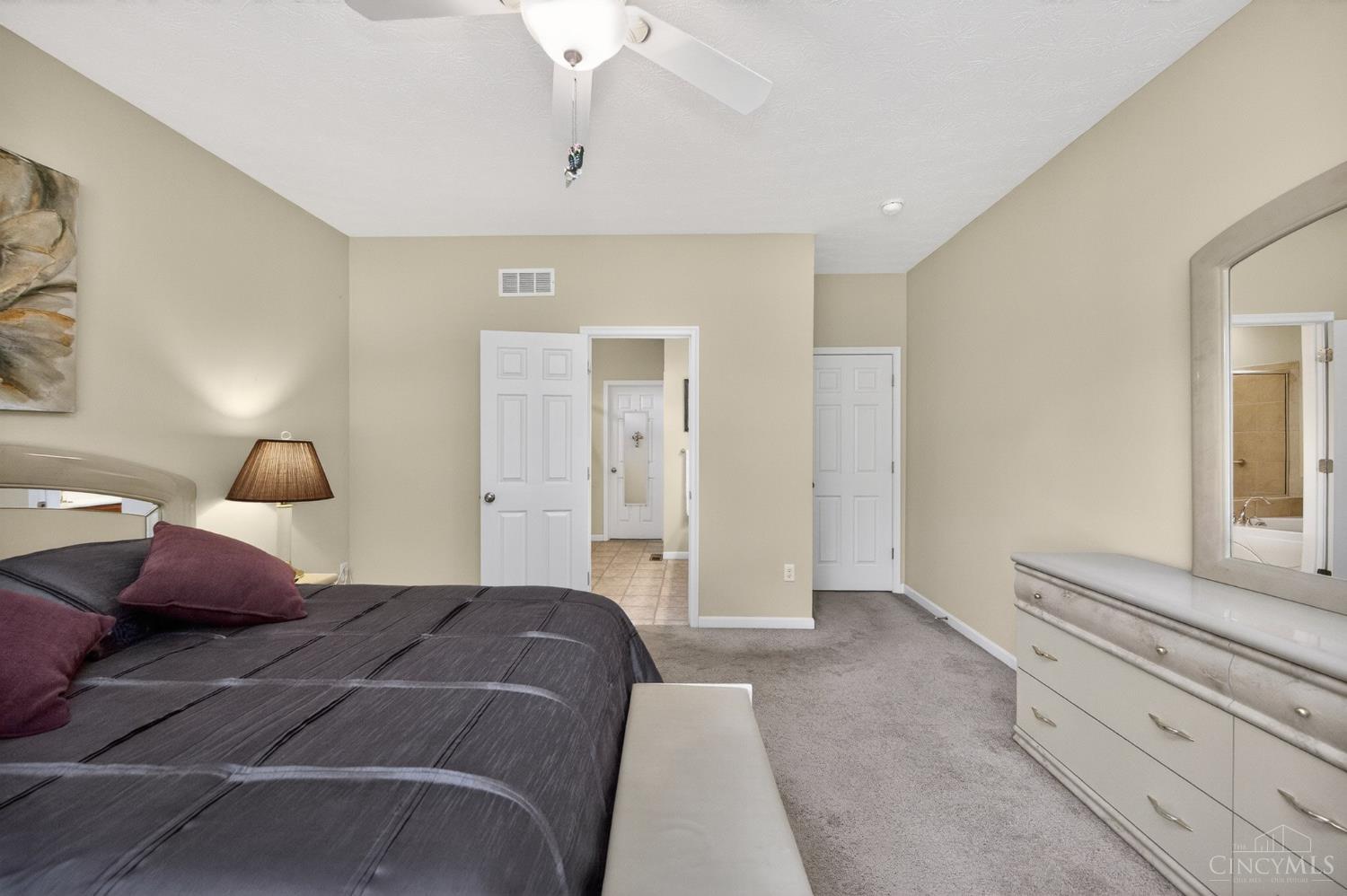 249 Oxon Pass