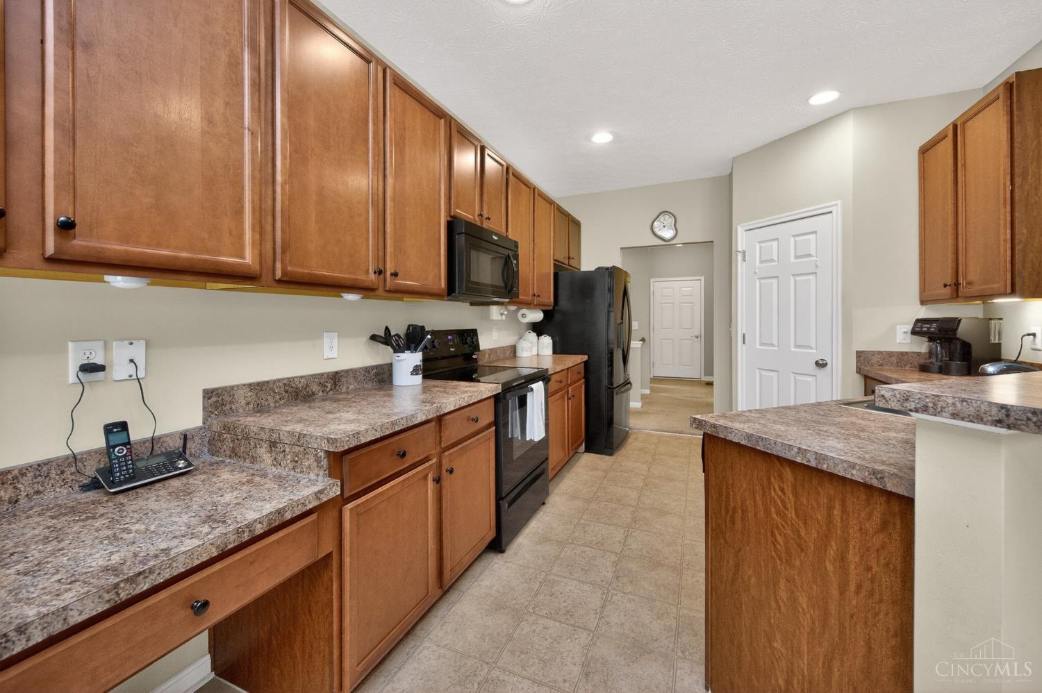249 Oxon Pass
