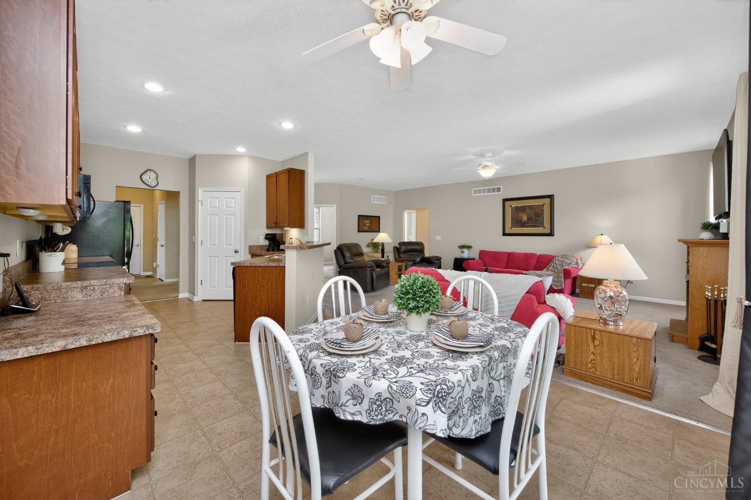 249 Oxon Pass