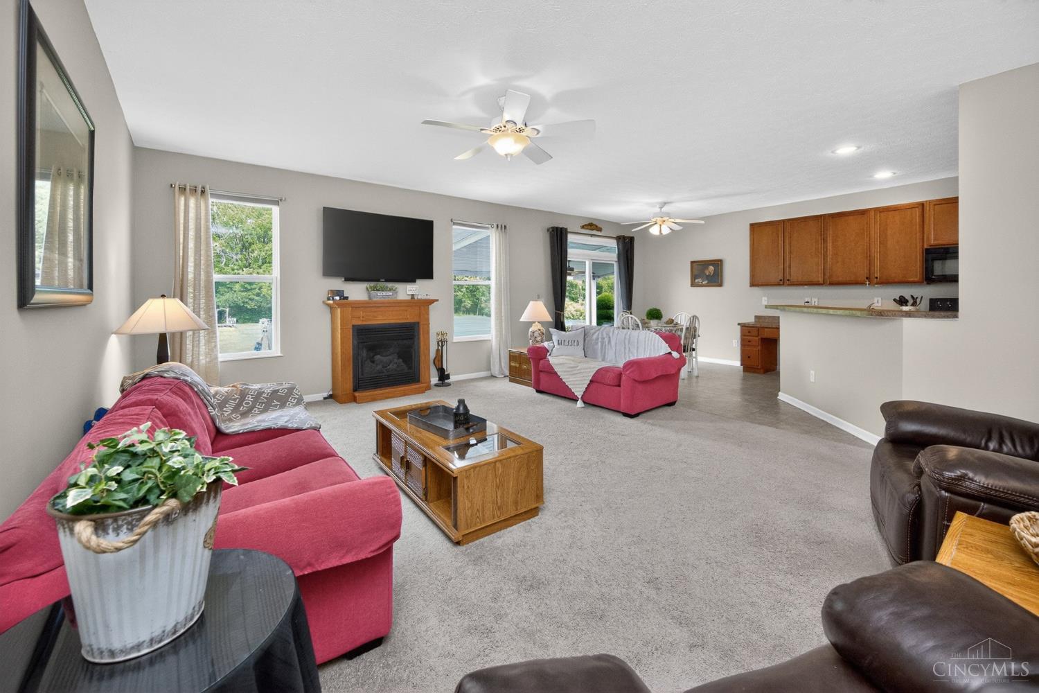 249 Oxon Pass