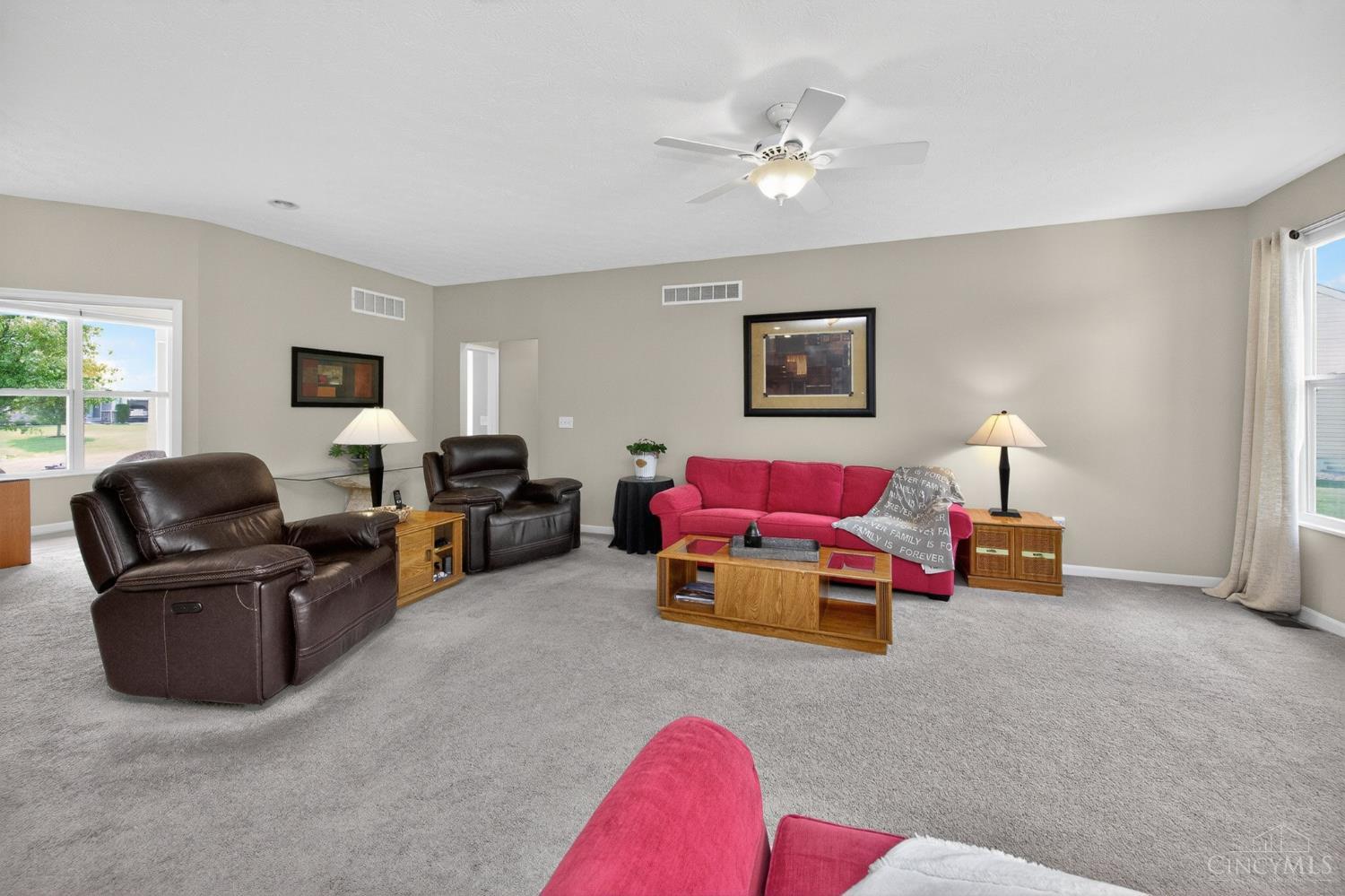 249 Oxon Pass