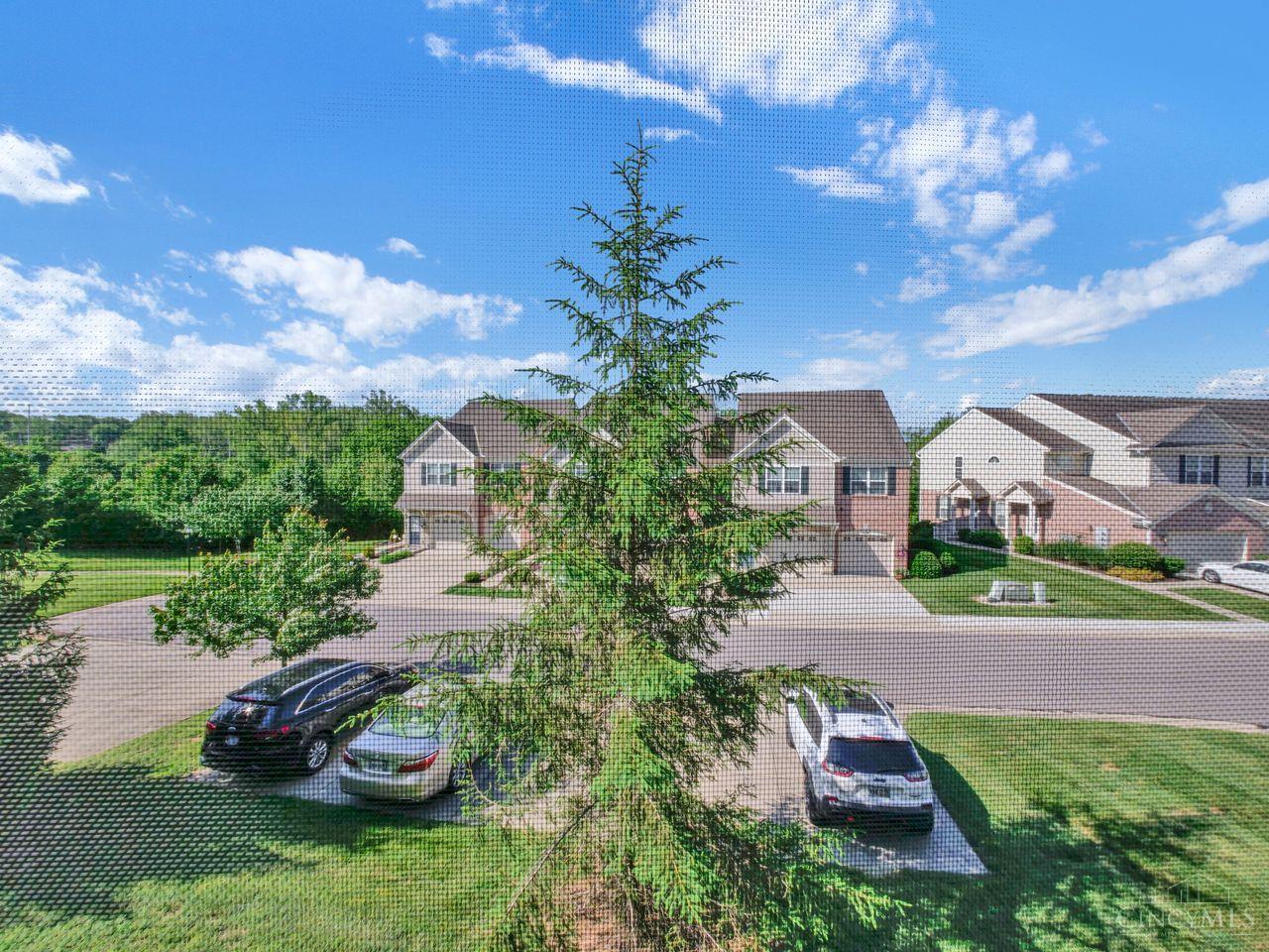 955 Crossing Pointe 8E