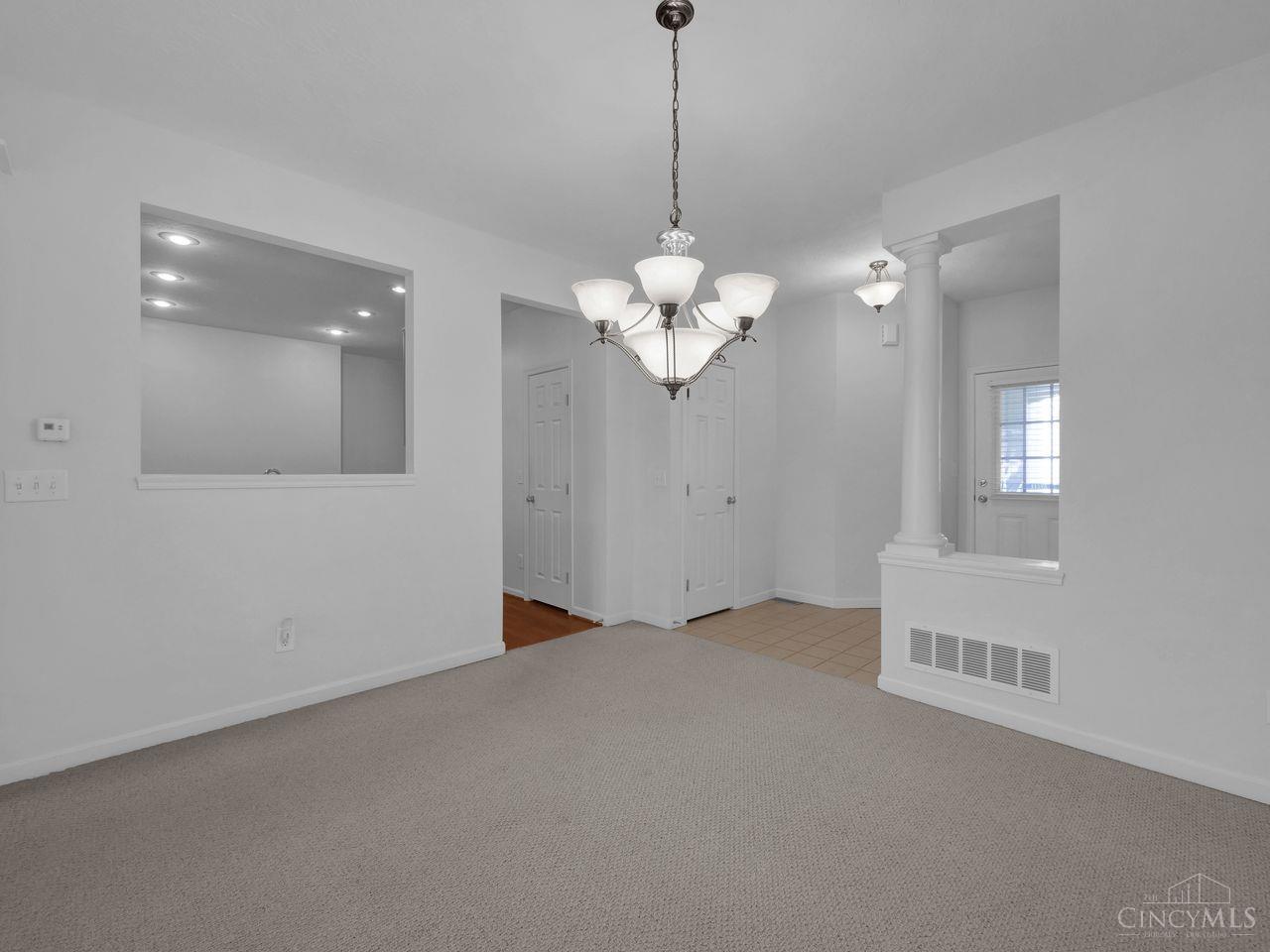 955 Crossing Pointe 8E
