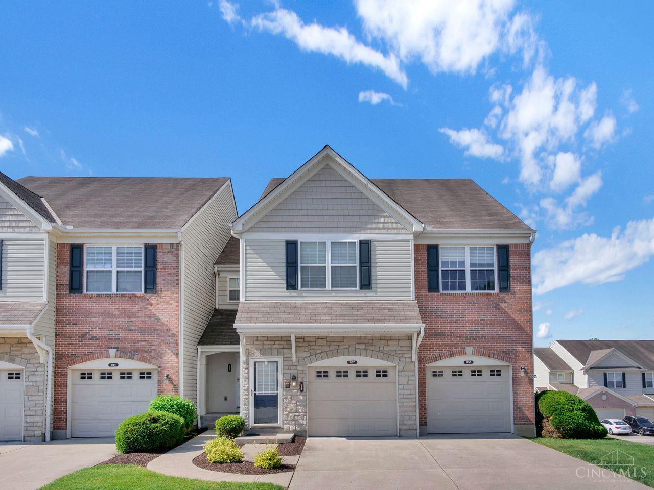 955 Crossing Pointe 8E