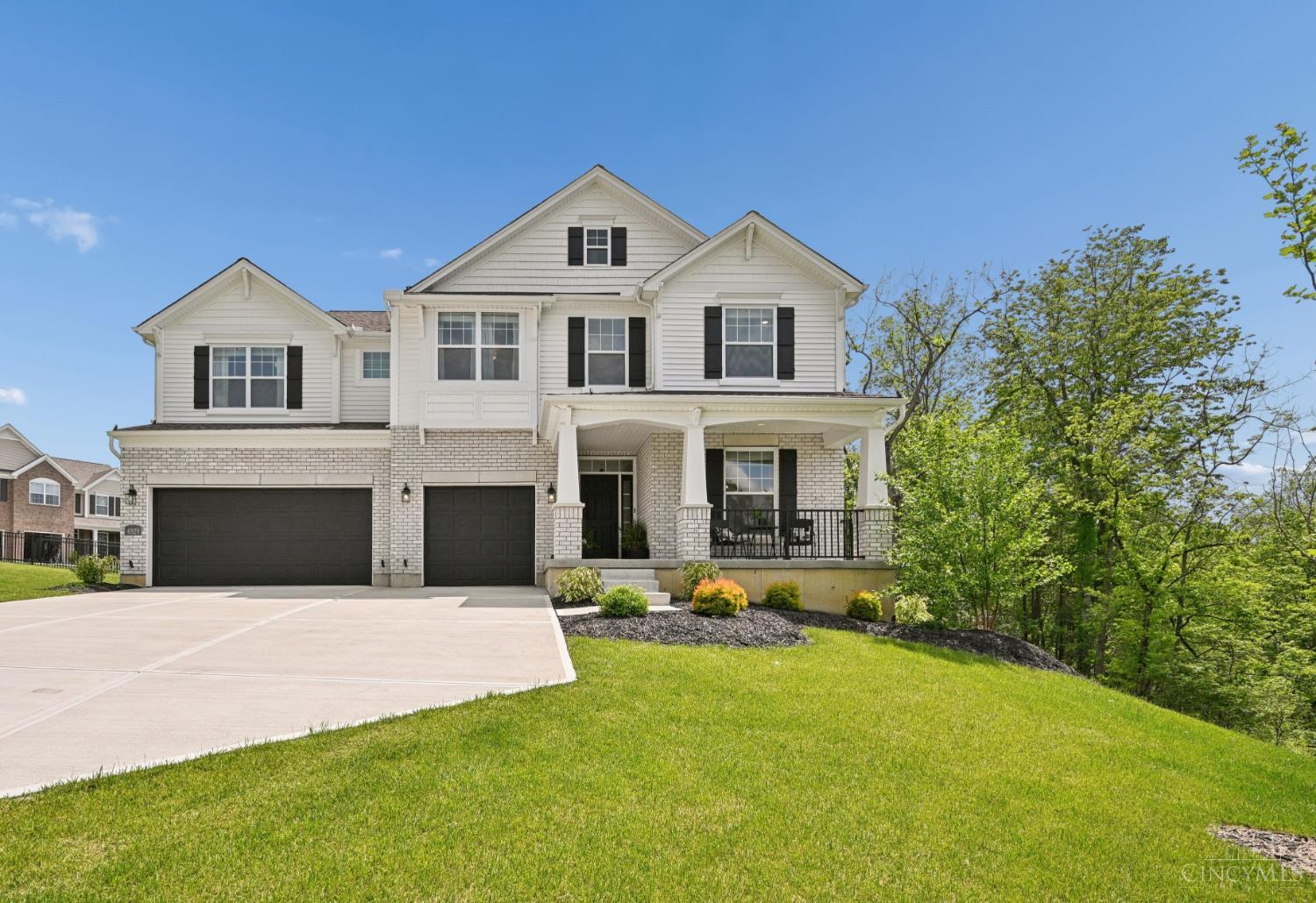 4929 Shadow Hawk Drive