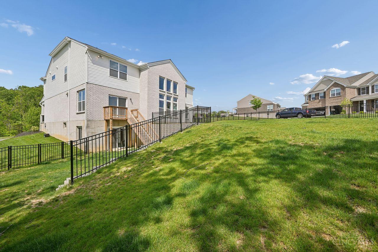 4929 Shadow Hawk Drive
