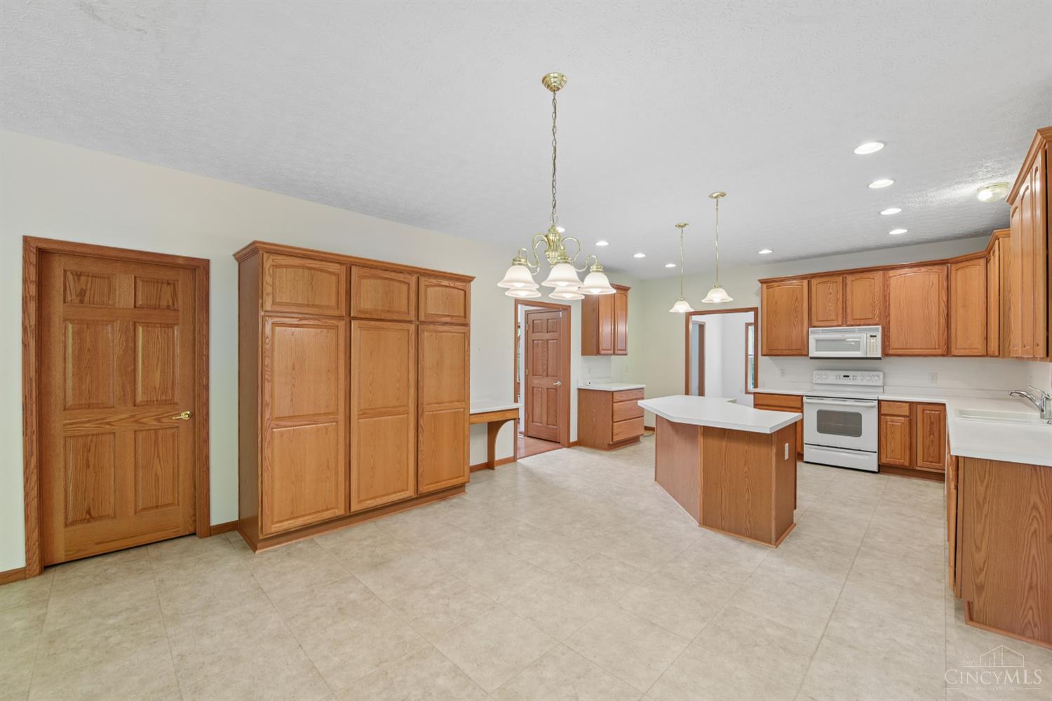 1109 Asbury Road