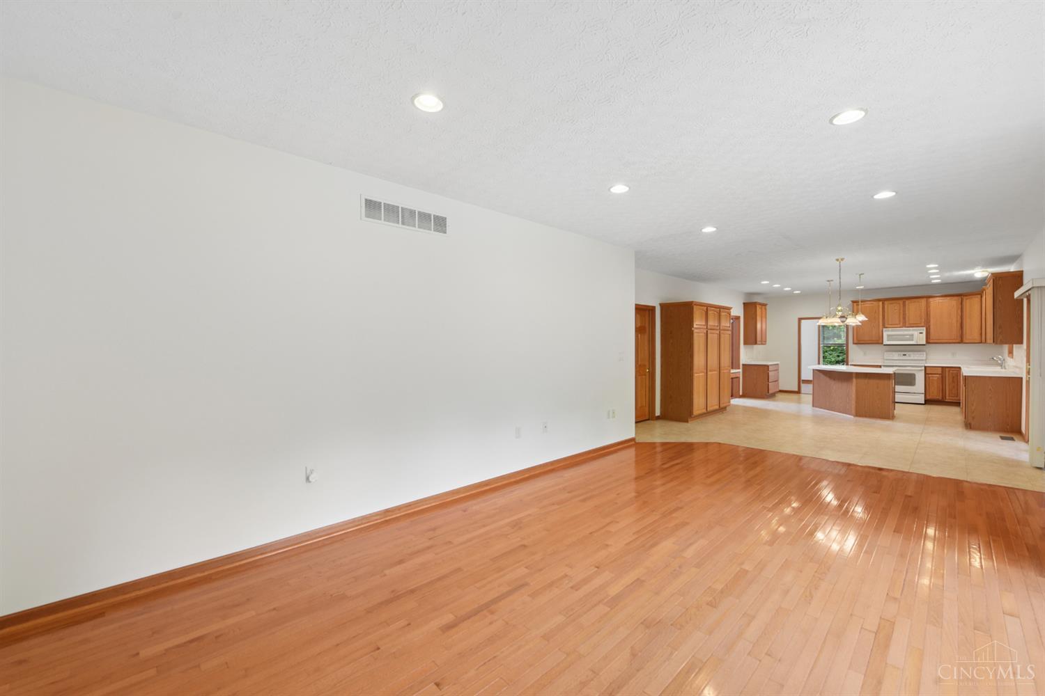 1109 Asbury Road