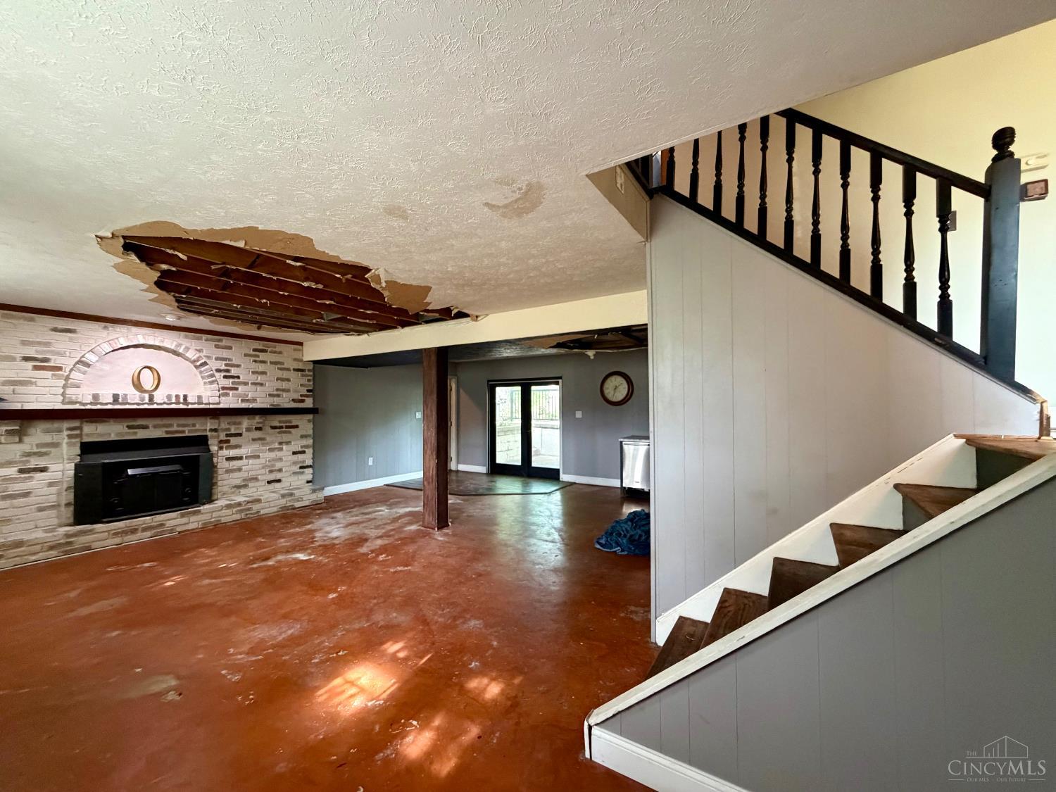8349 Grinn Drive