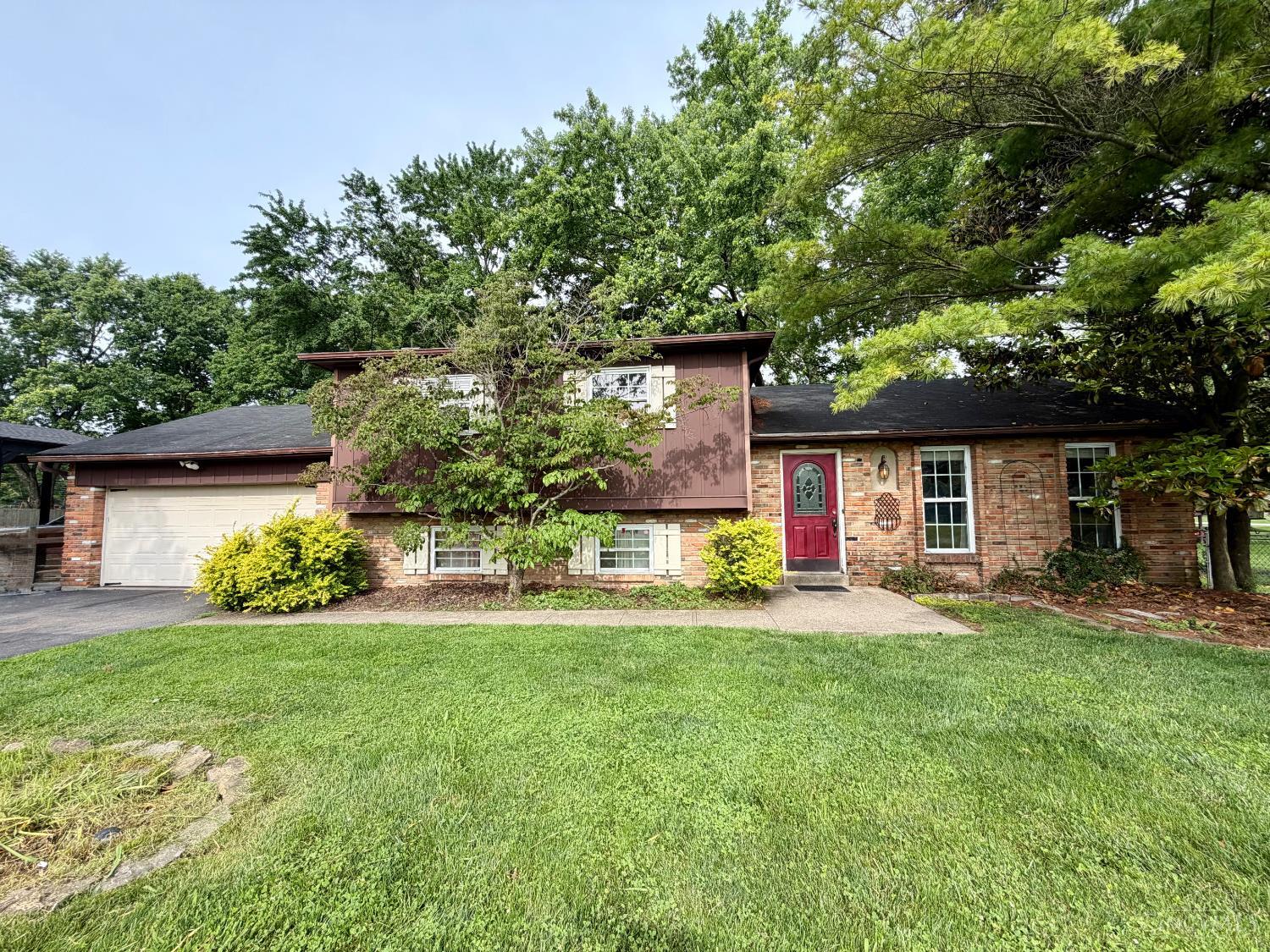 8349 Grinn Drive