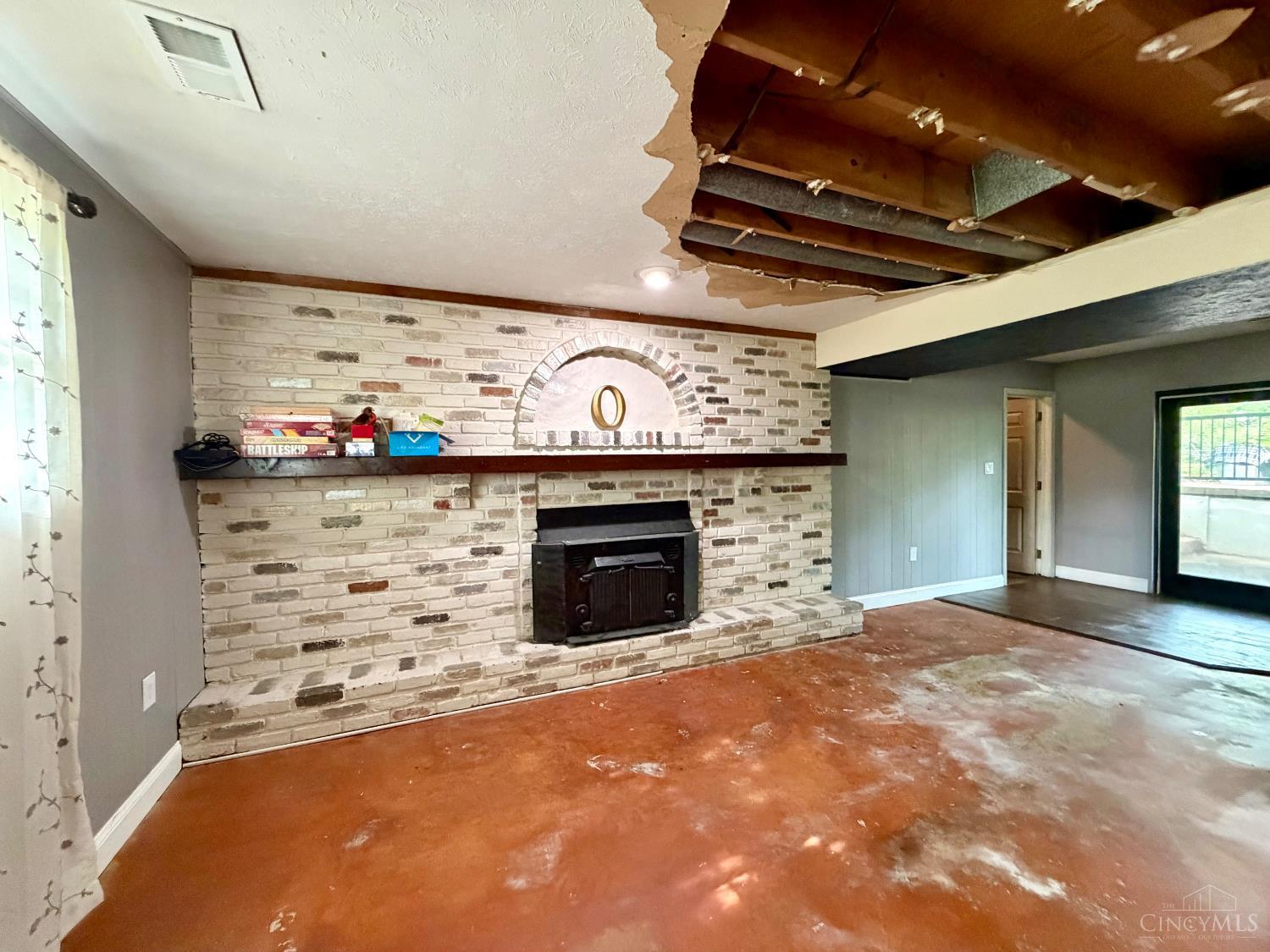 8349 Grinn Drive