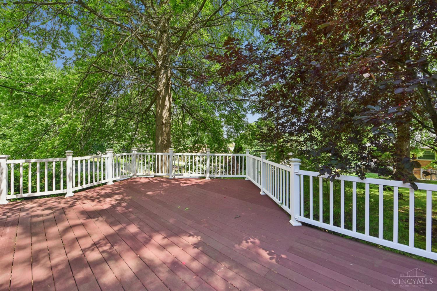 5692 Lauderdale Drive