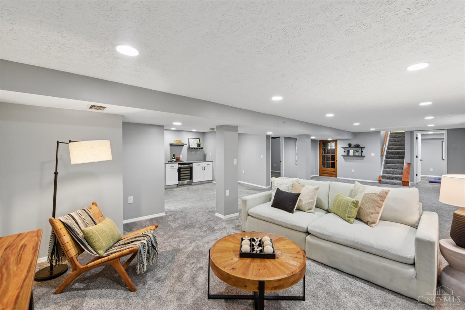 5692 Lauderdale Drive