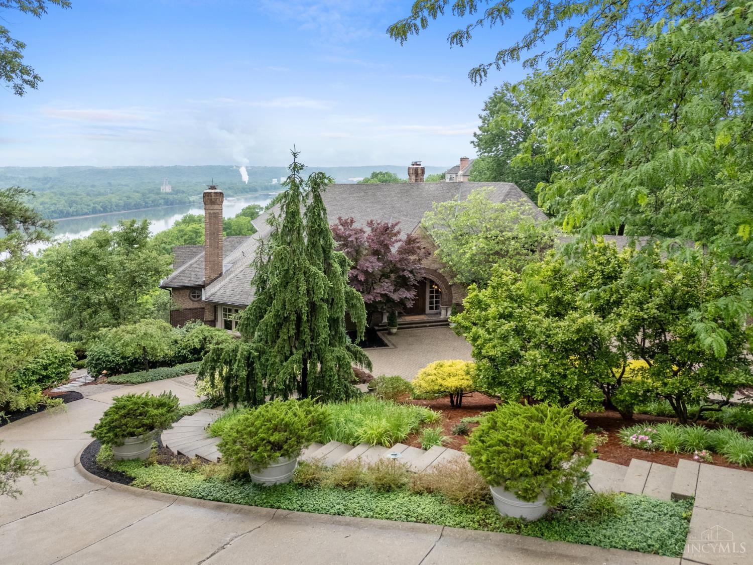 7352 Riverpoint Lane