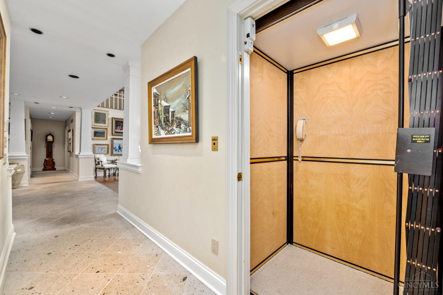 7352 Riverpoint Lane