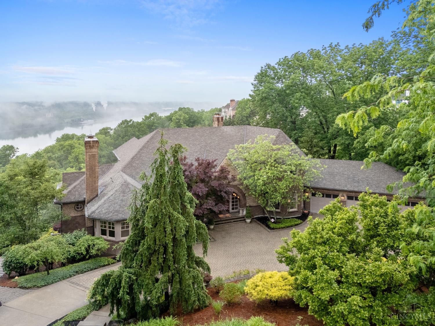 7352 Riverpoint Lane