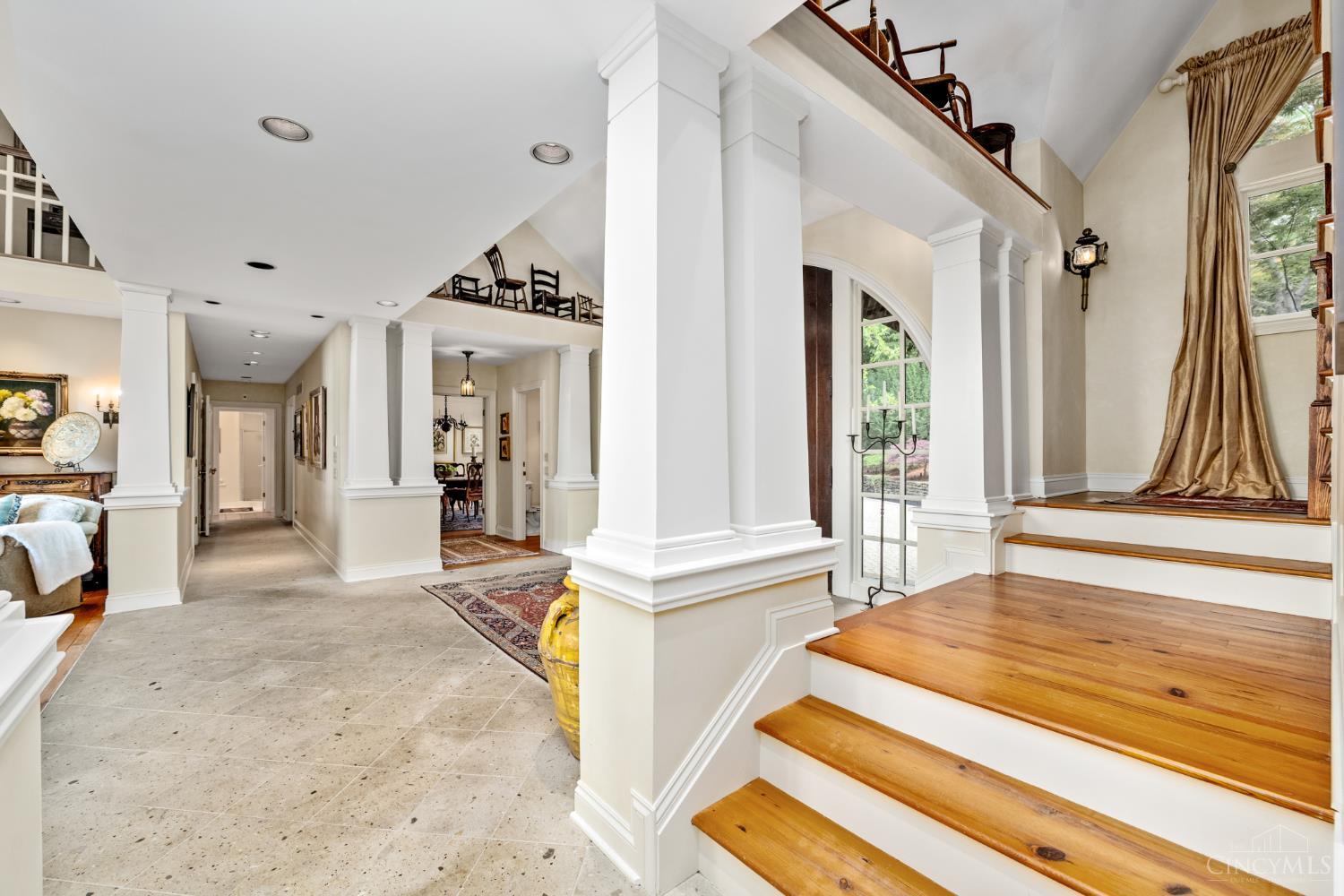7352 Riverpoint Lane