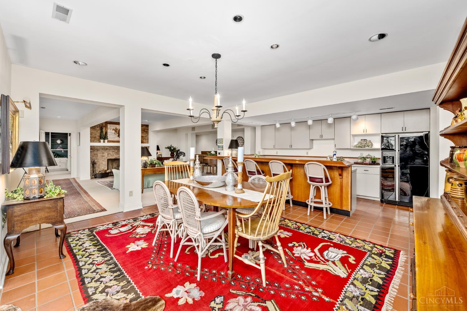 7352 Riverpoint Lane