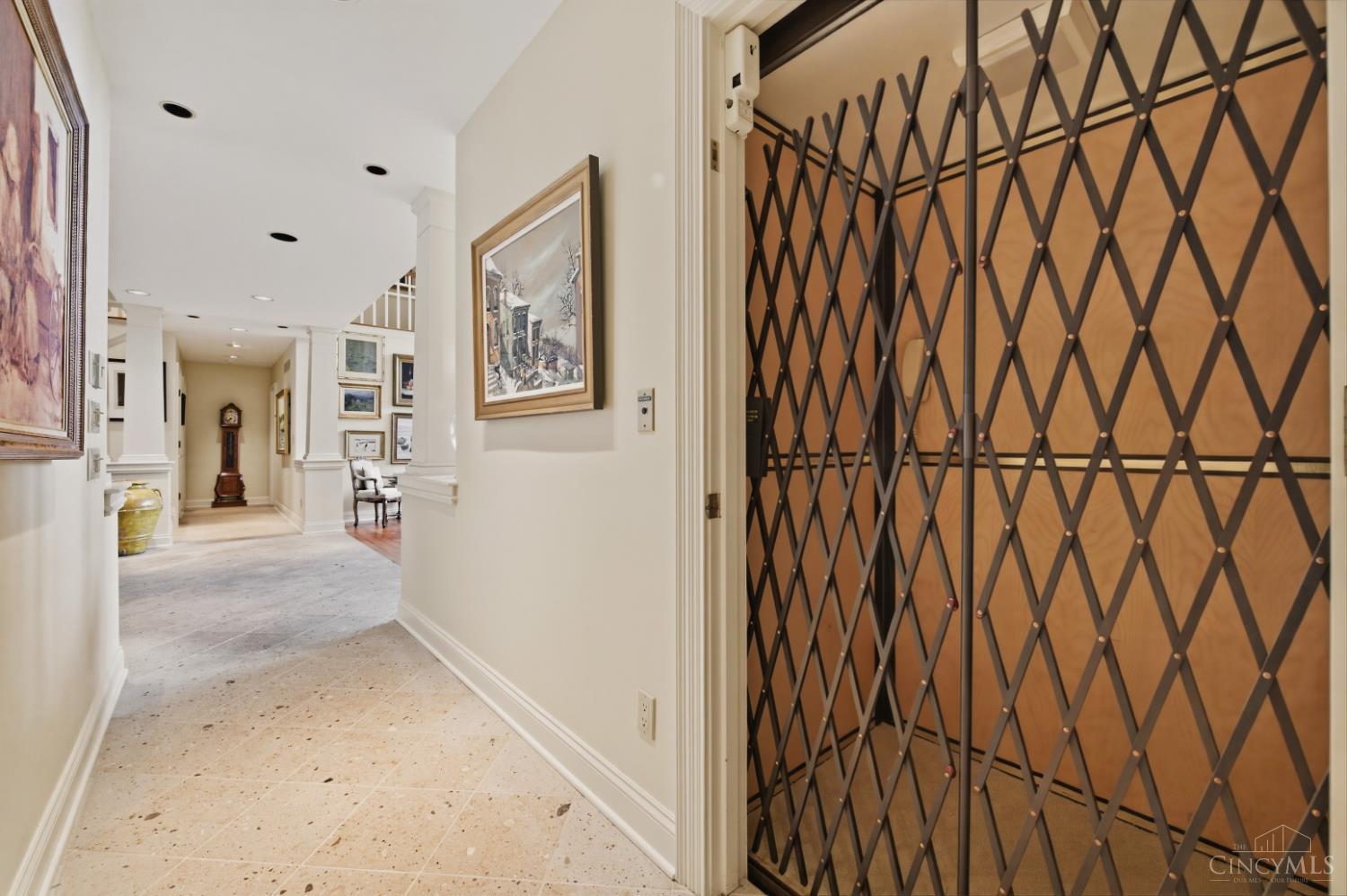 7352 Riverpoint Lane