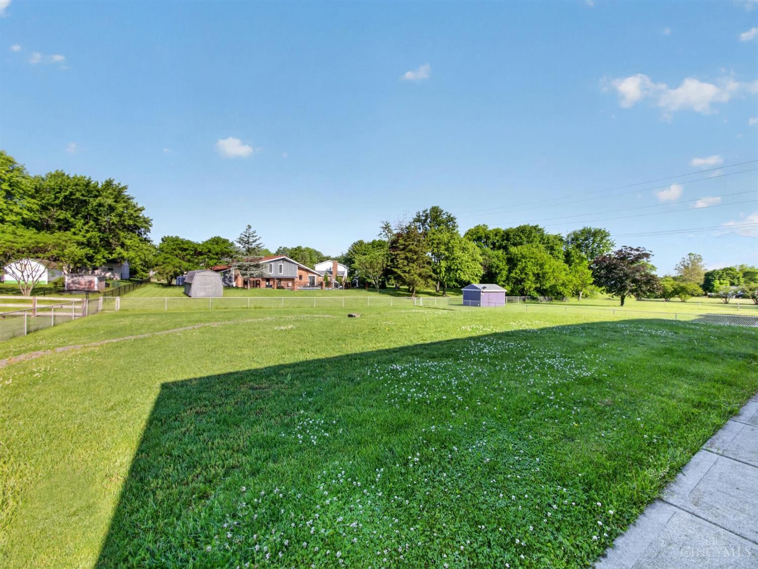 8713 Cox Road