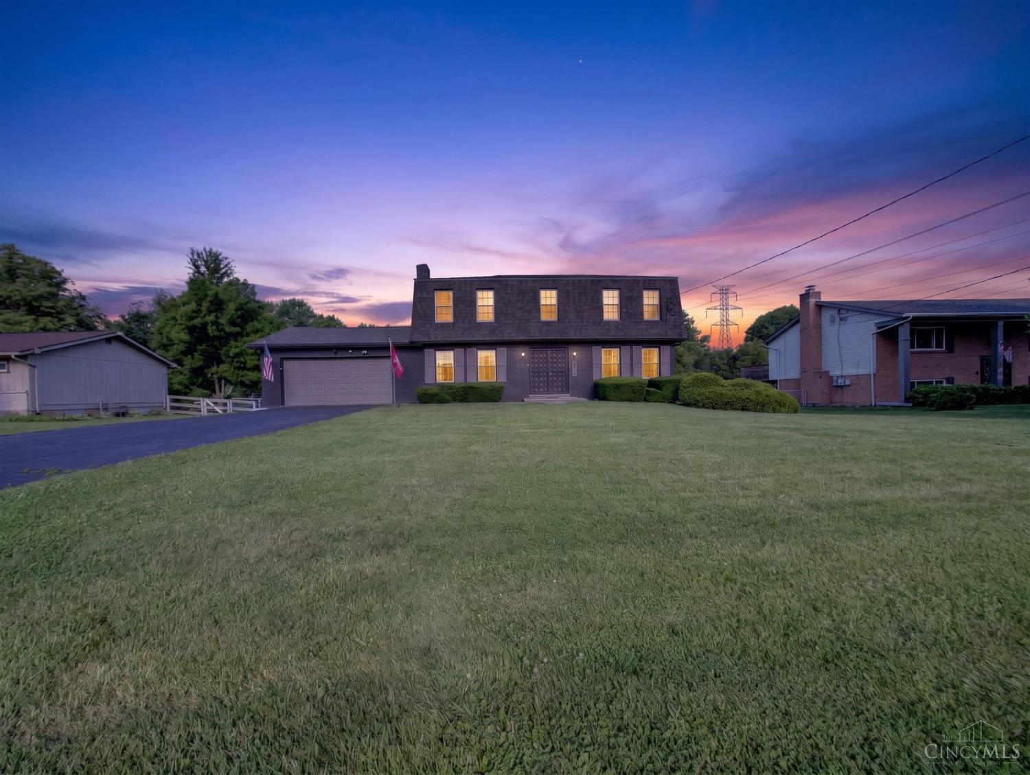 8713 Cox Road