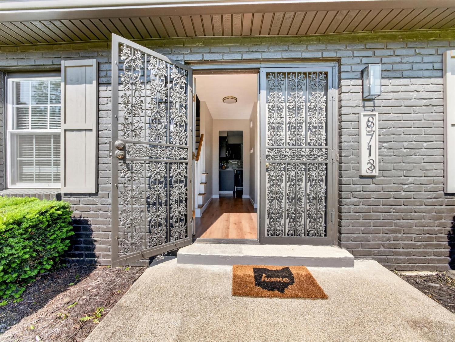 8713 Cox Road