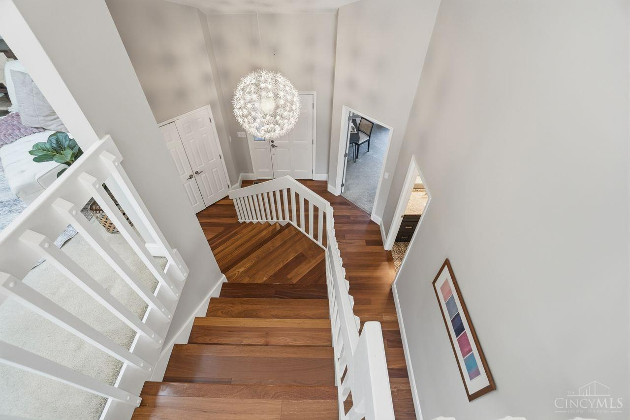 584 Cottingwood Court