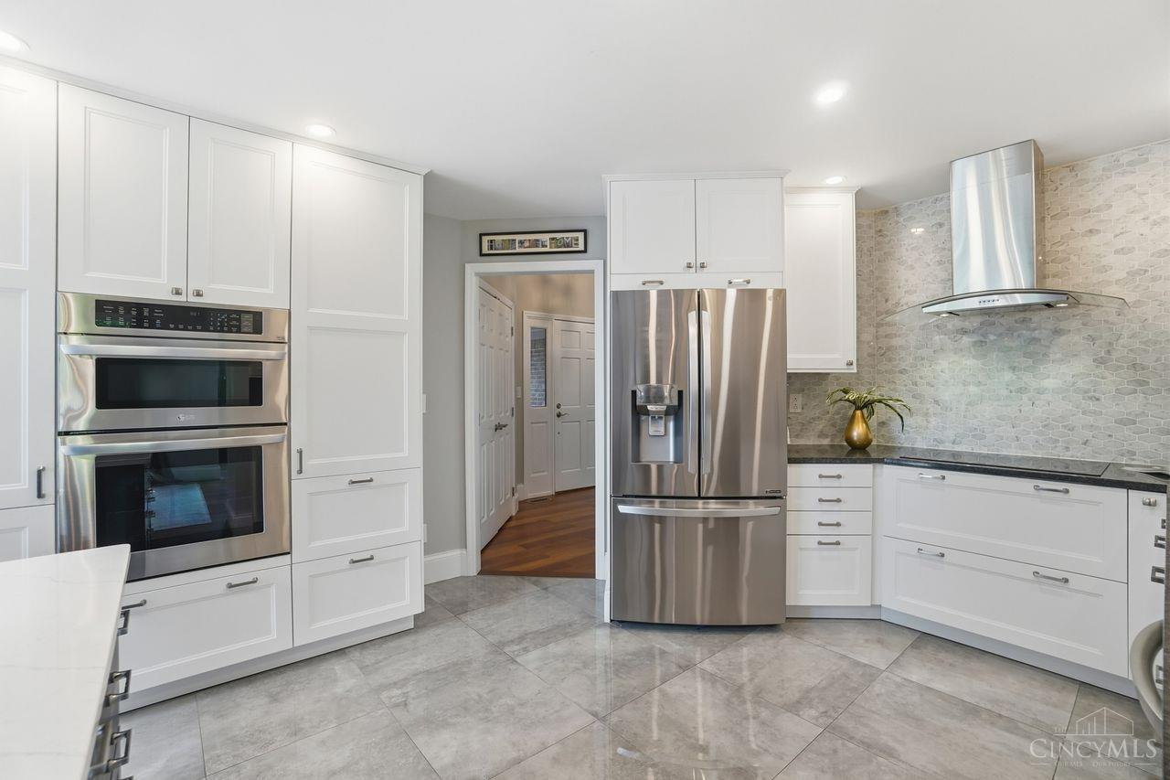 584 Cottingwood Court