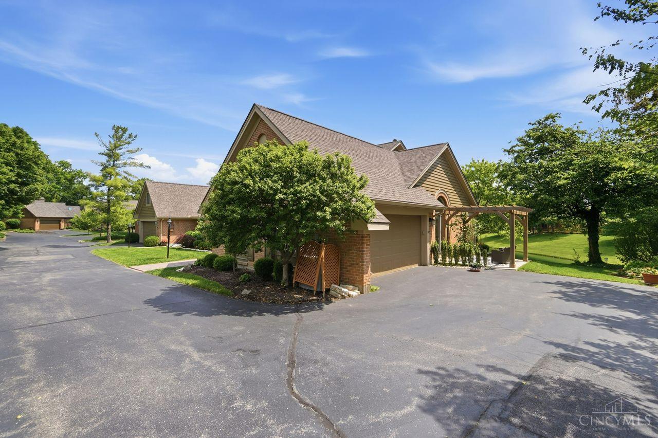 584 Cottingwood Court