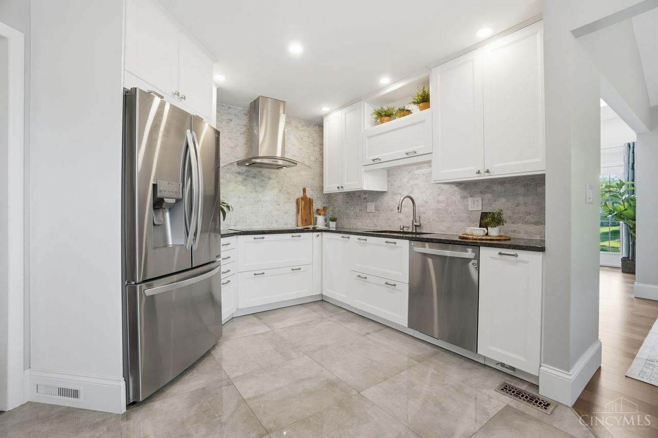 584 Cottingwood Court