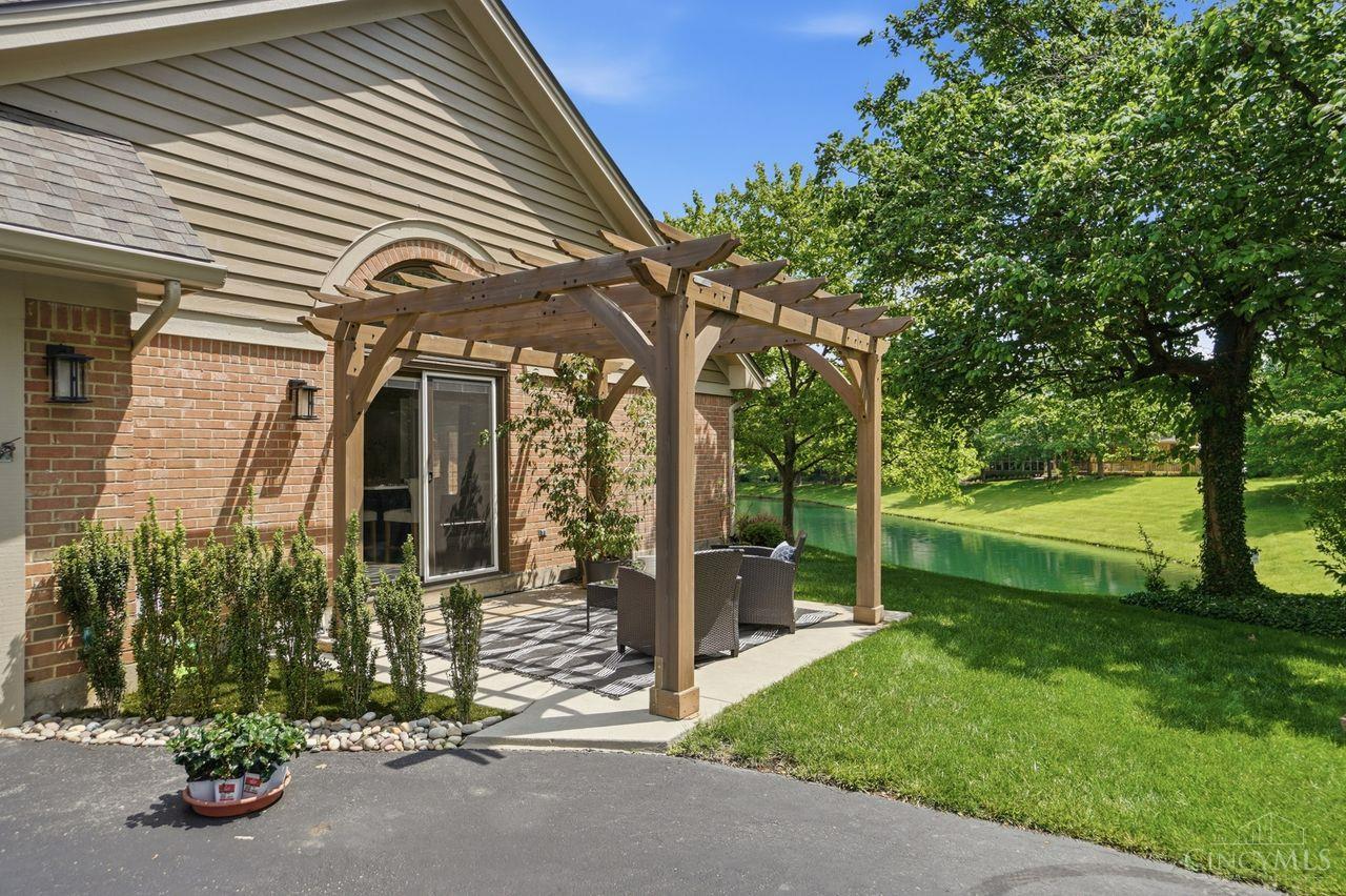 584 Cottingwood Court