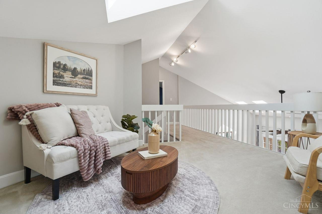 584 Cottingwood Court