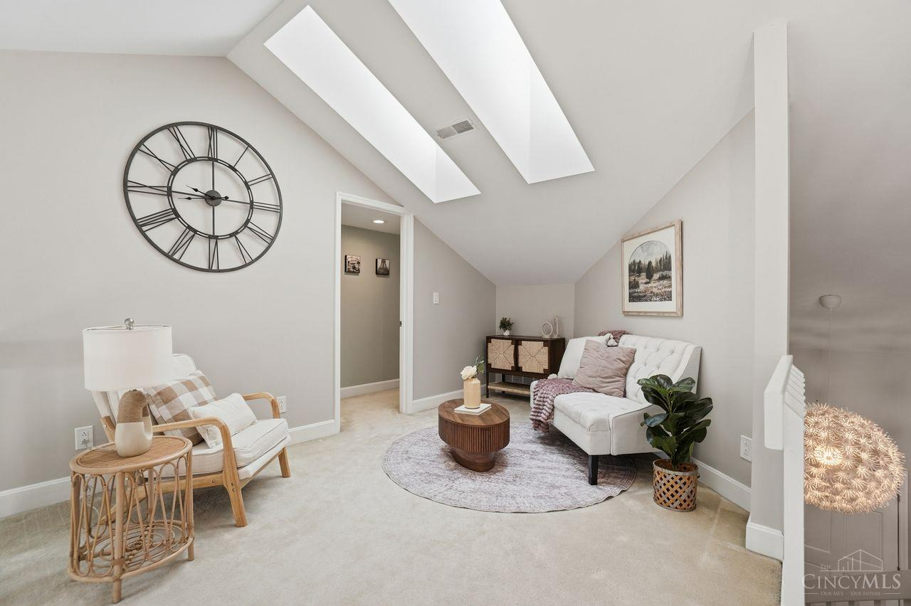 584 Cottingwood Court