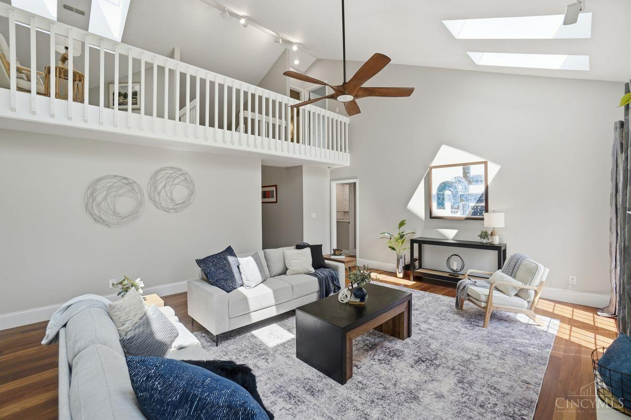 584 Cottingwood Court