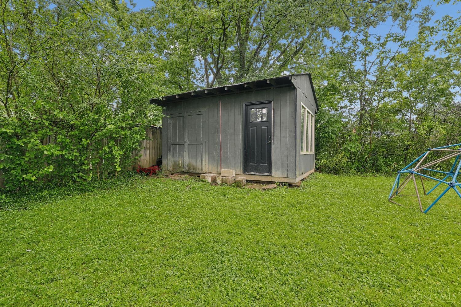 4669 Beechwood Road