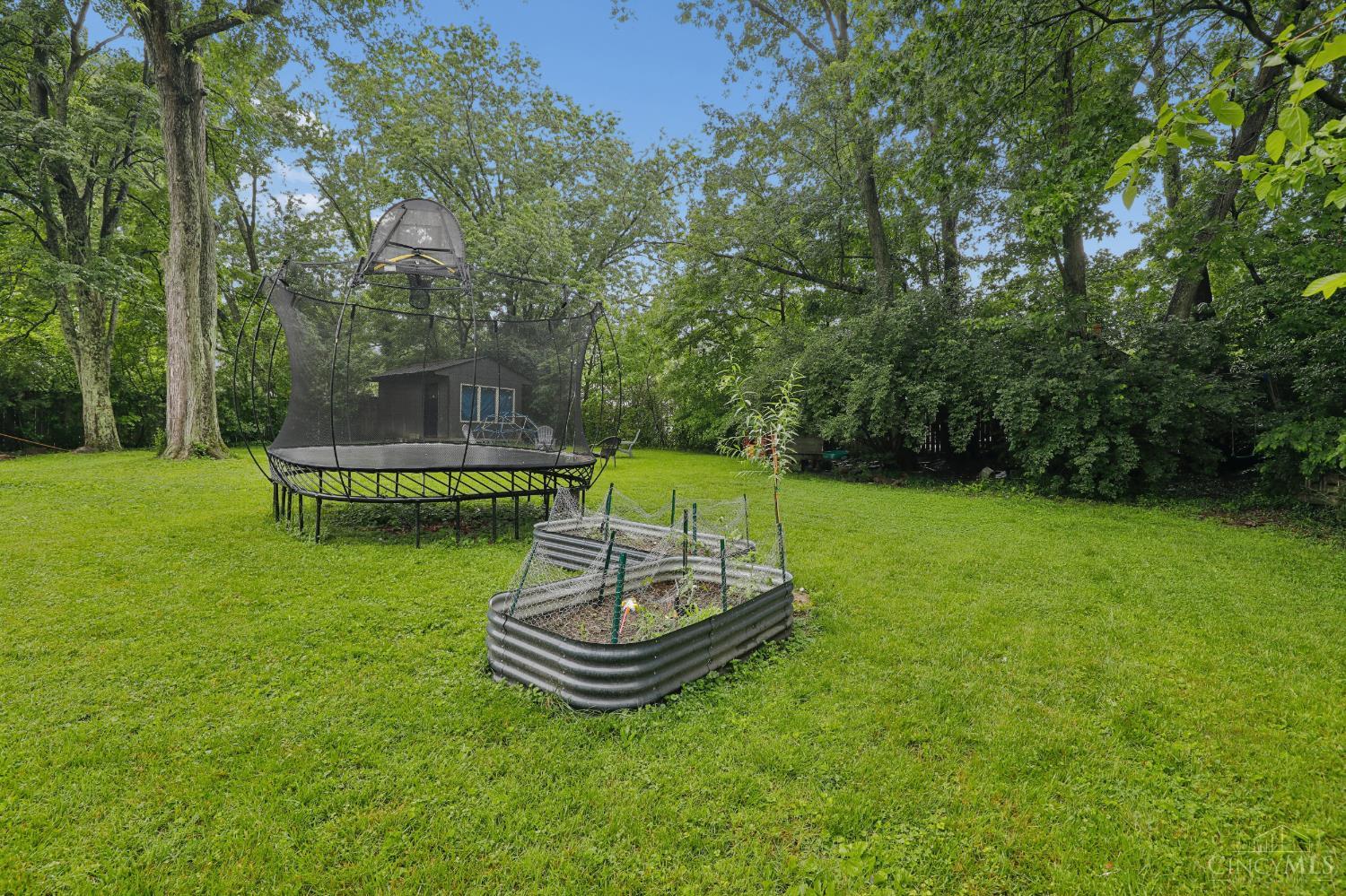 4669 Beechwood Road