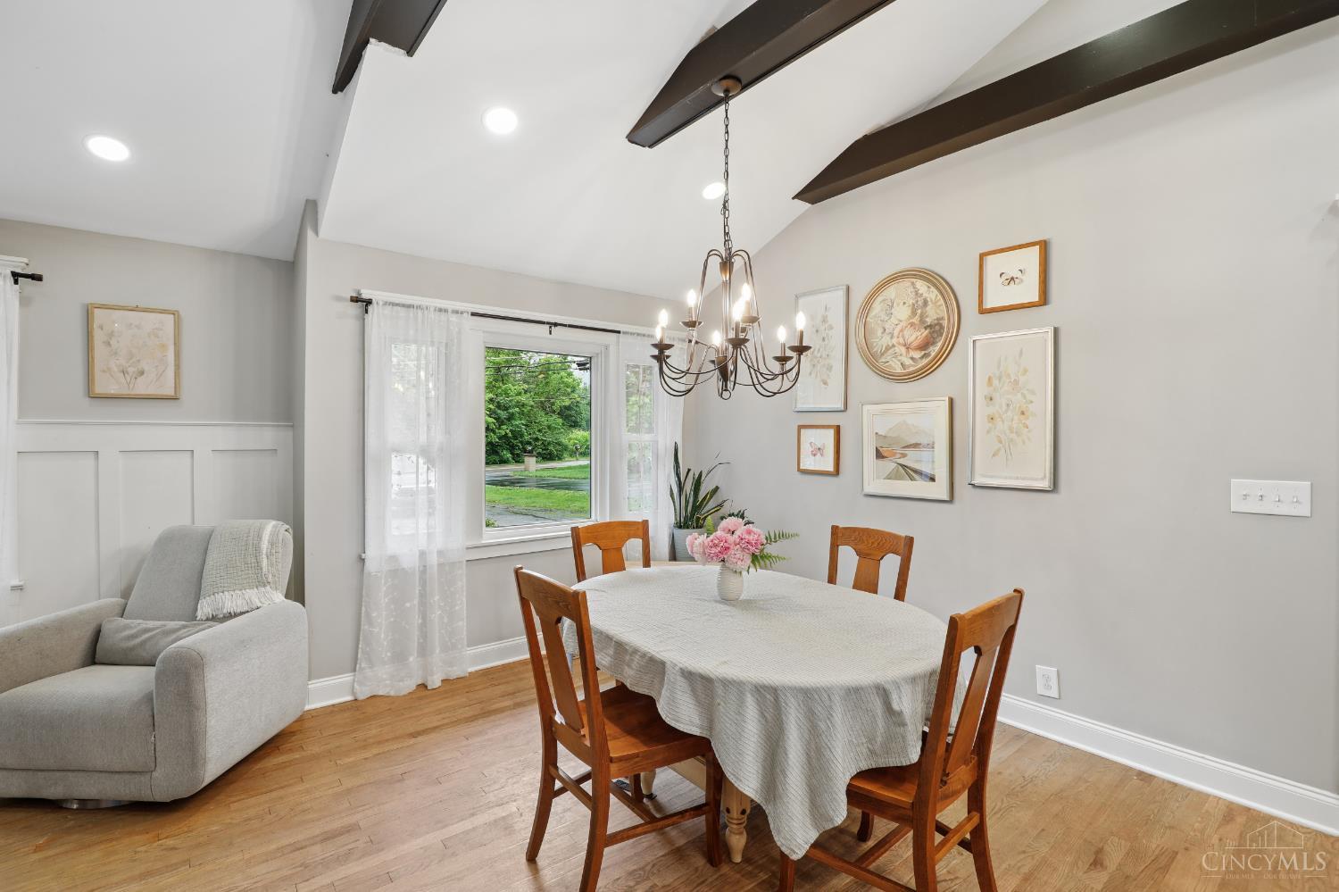 4669 Beechwood Road