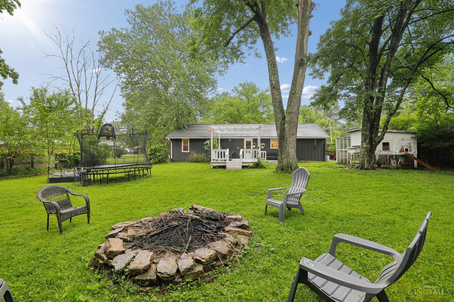 4669 Beechwood Road